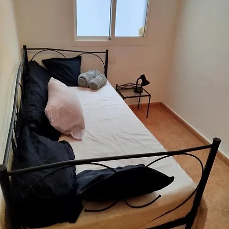 Piso 3 Zona La Salle Apartman