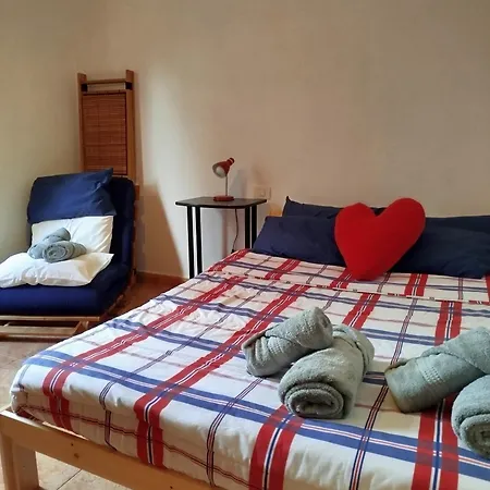 Piso 3 Zona La Salle Apartman *